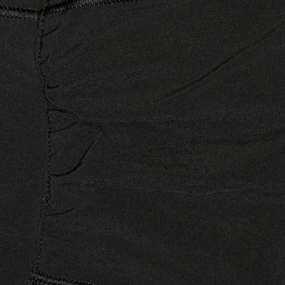 (#150)LULULEMON Hotty Hot Low-Rise Lined Short 4" - Picture 7 of 7